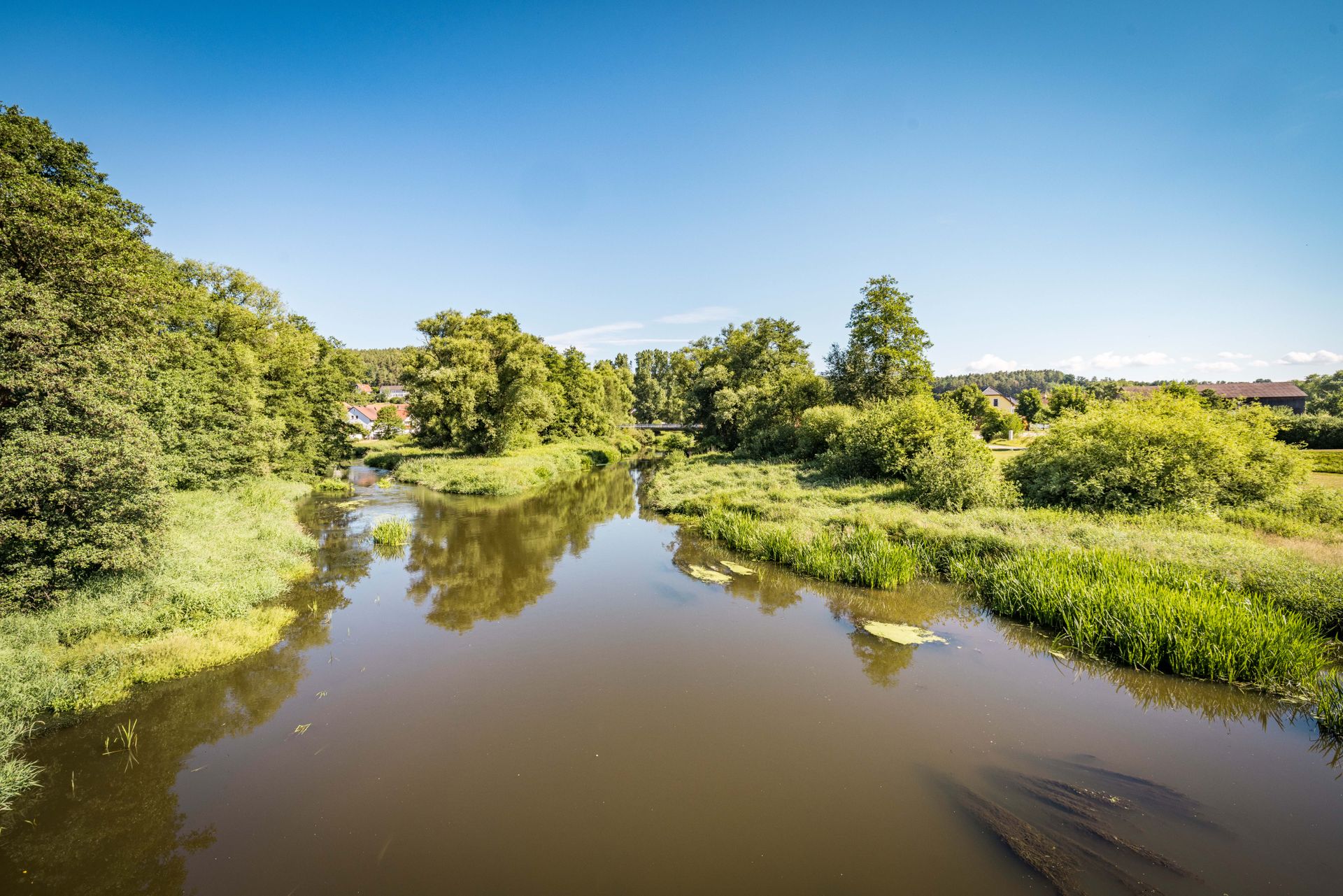 Fluss Schwarzach bei Altendorf