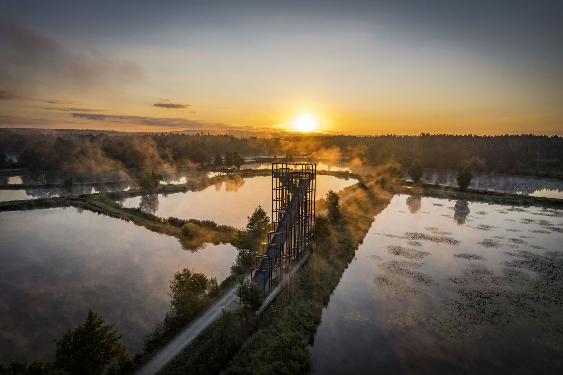 Der Aussichtsturm Himmelsleiter in der Waldnaabaue