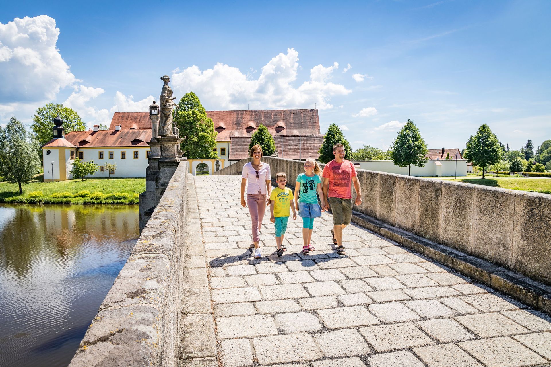 Fischhofpark in Tirschenreuth mit der Familie