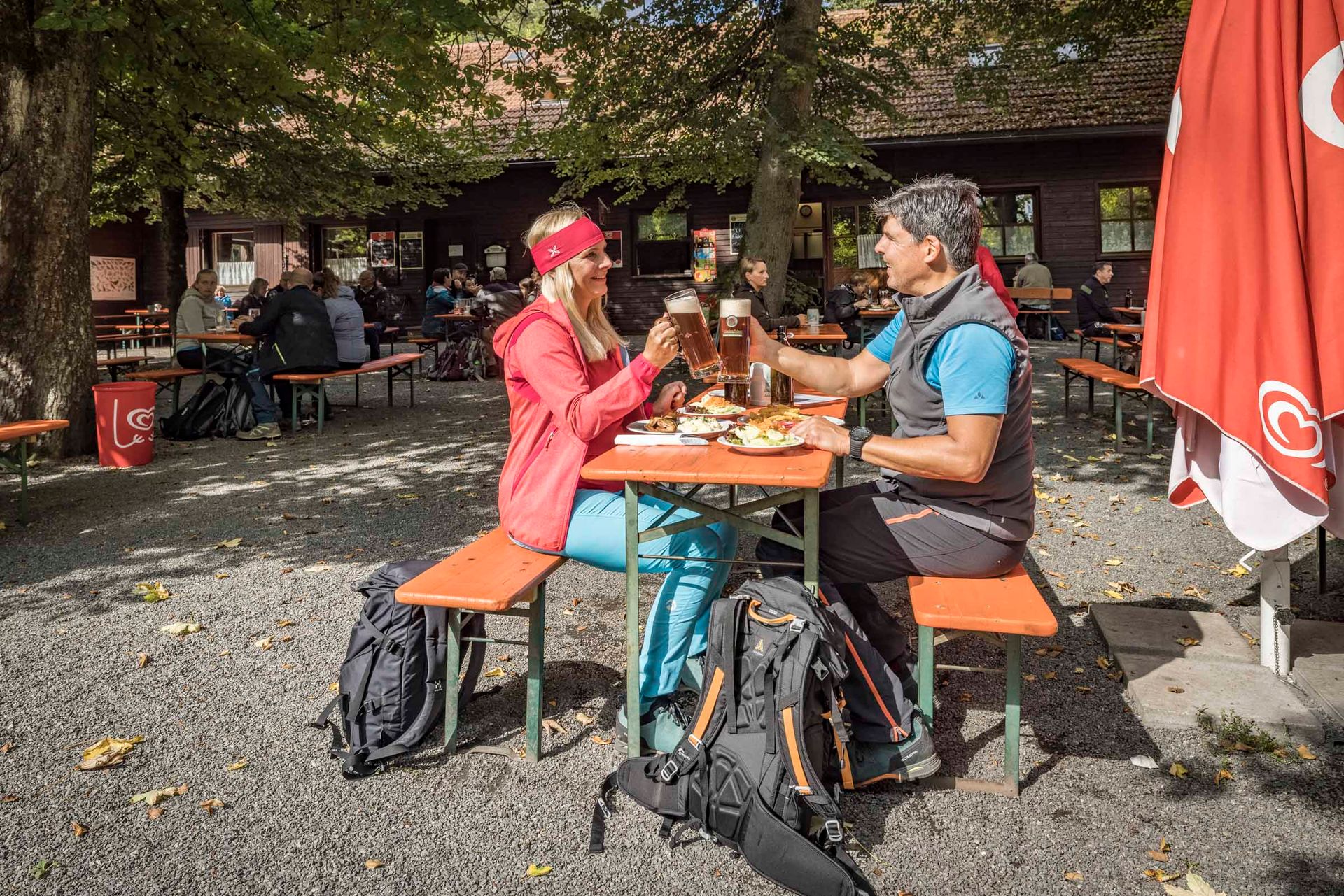 Einkehr in der Blockhütte im Waldnaabtal