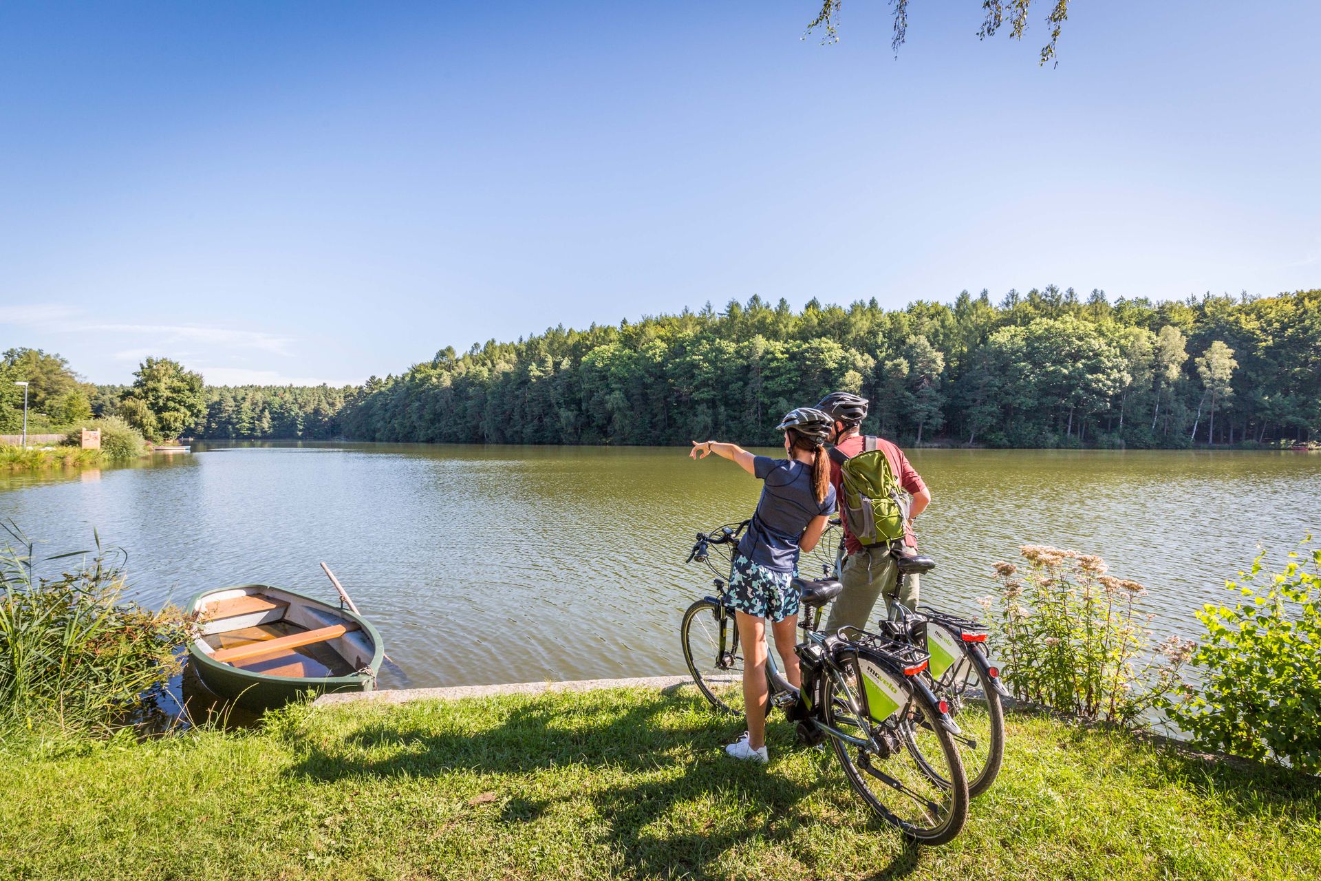 Radler am Hammersee bei Bodenwöhr