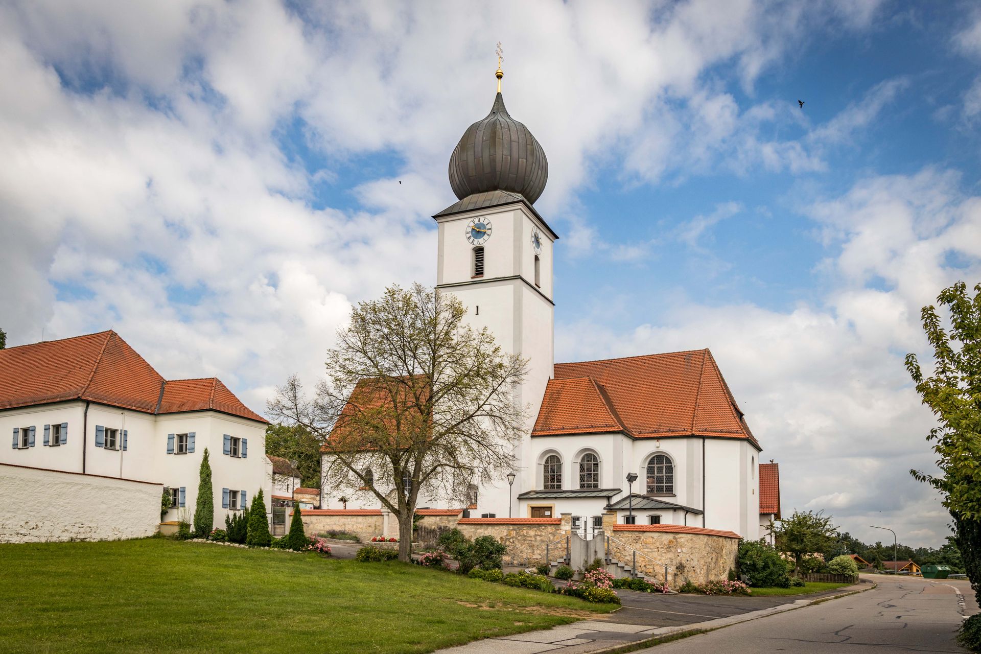 Pfarrkirche Peter und Paul in Wiefelsdorf