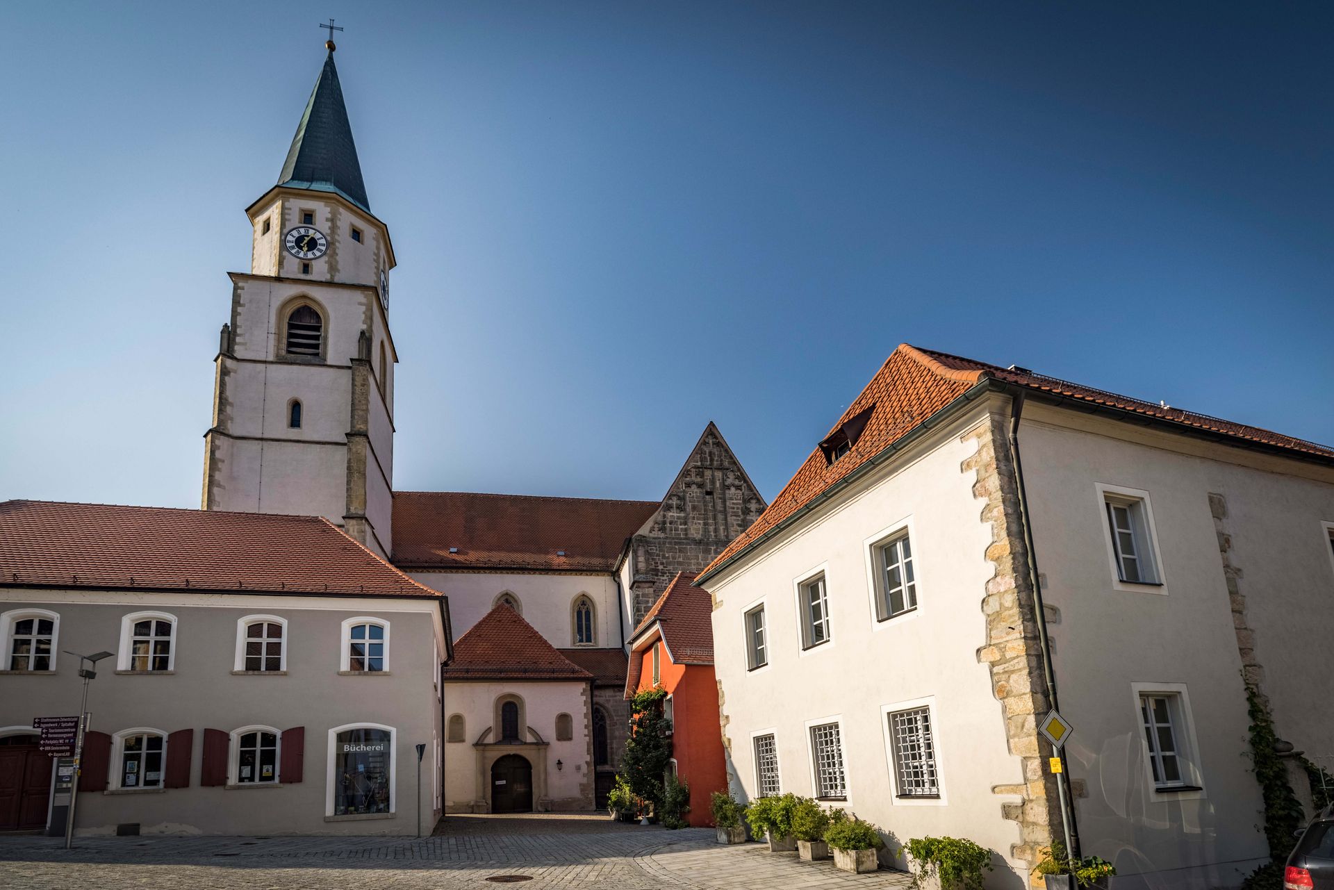 Blick auf die Stadtpfarrkirche von Nabburg