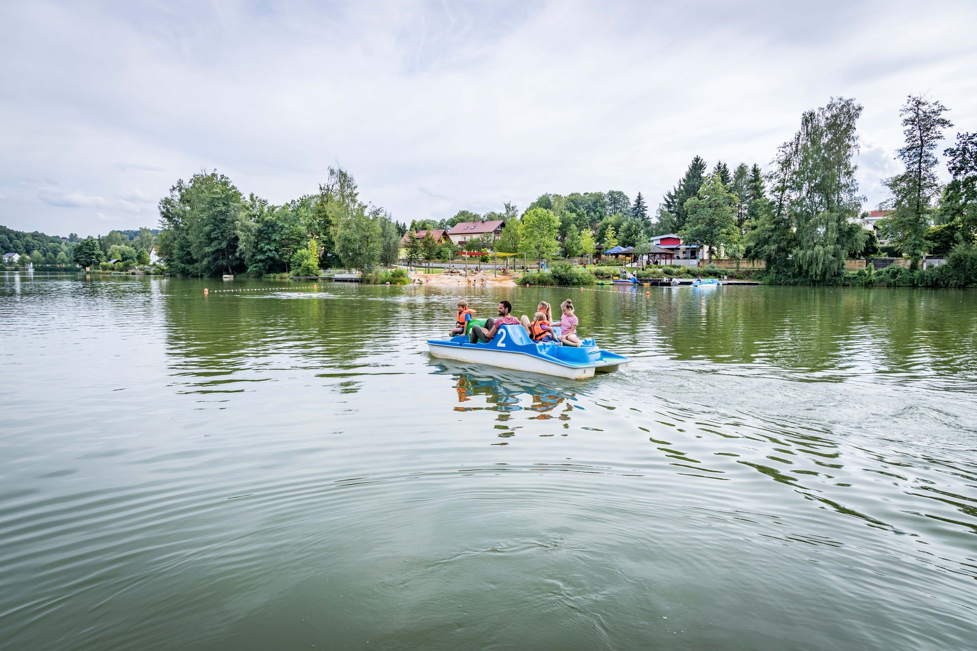 Tretbootfahren am Hammersee