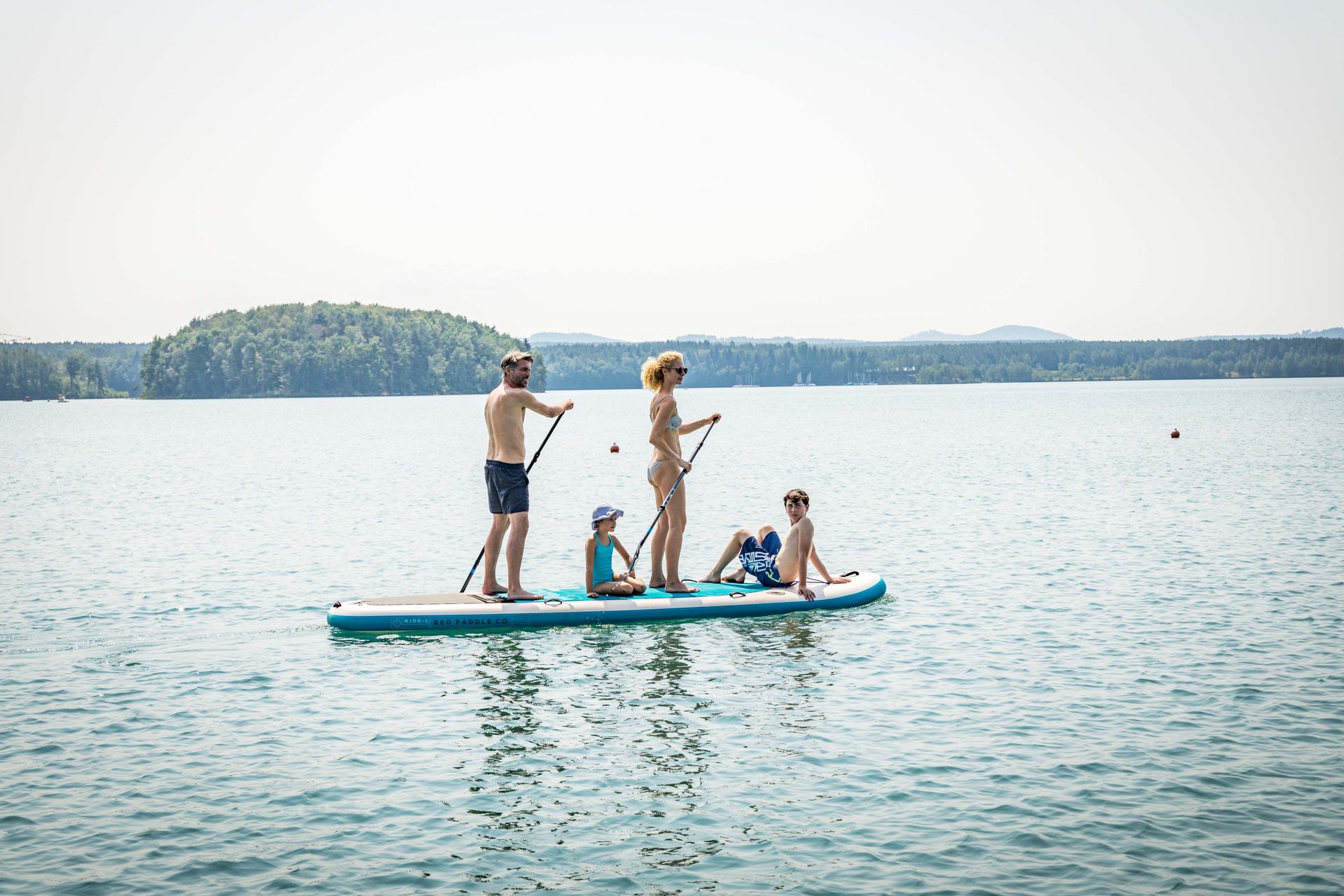 Stand Up Paddling am Steinberger See