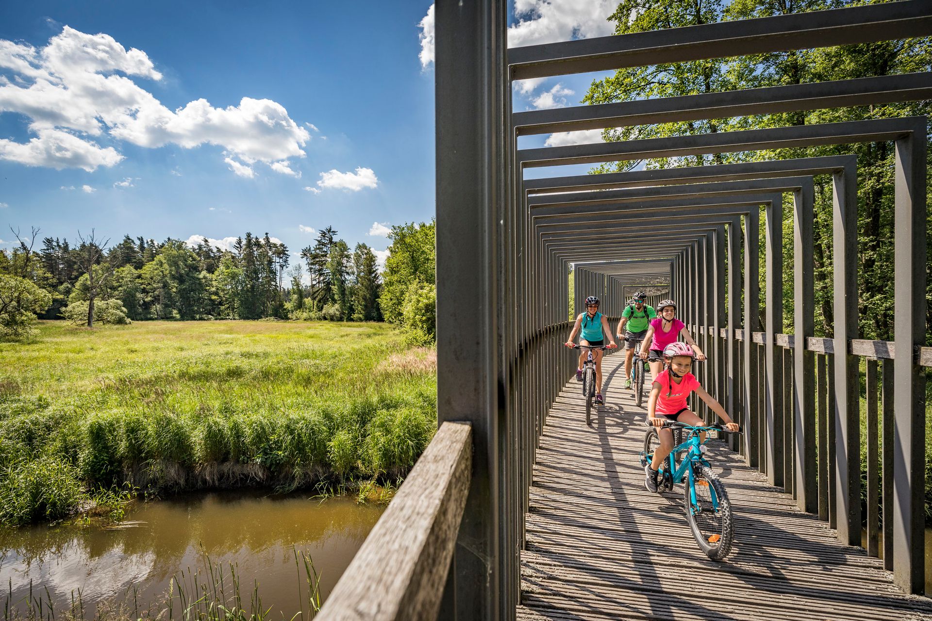 Familienradeln am Vizinalbahn-Radweg